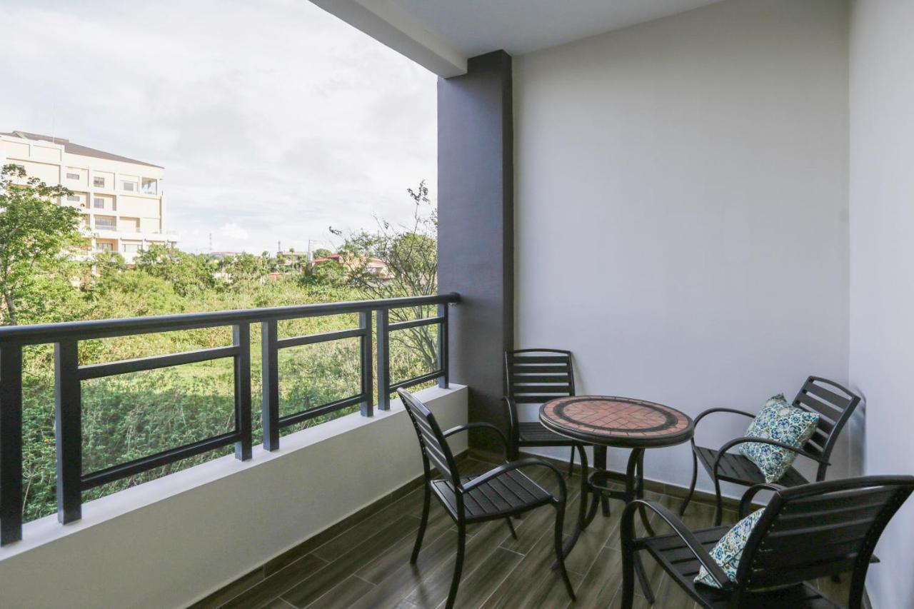Hotel Casiana & Events Center Tagaytay Managed By Hii Tagaytay City Exterior foto